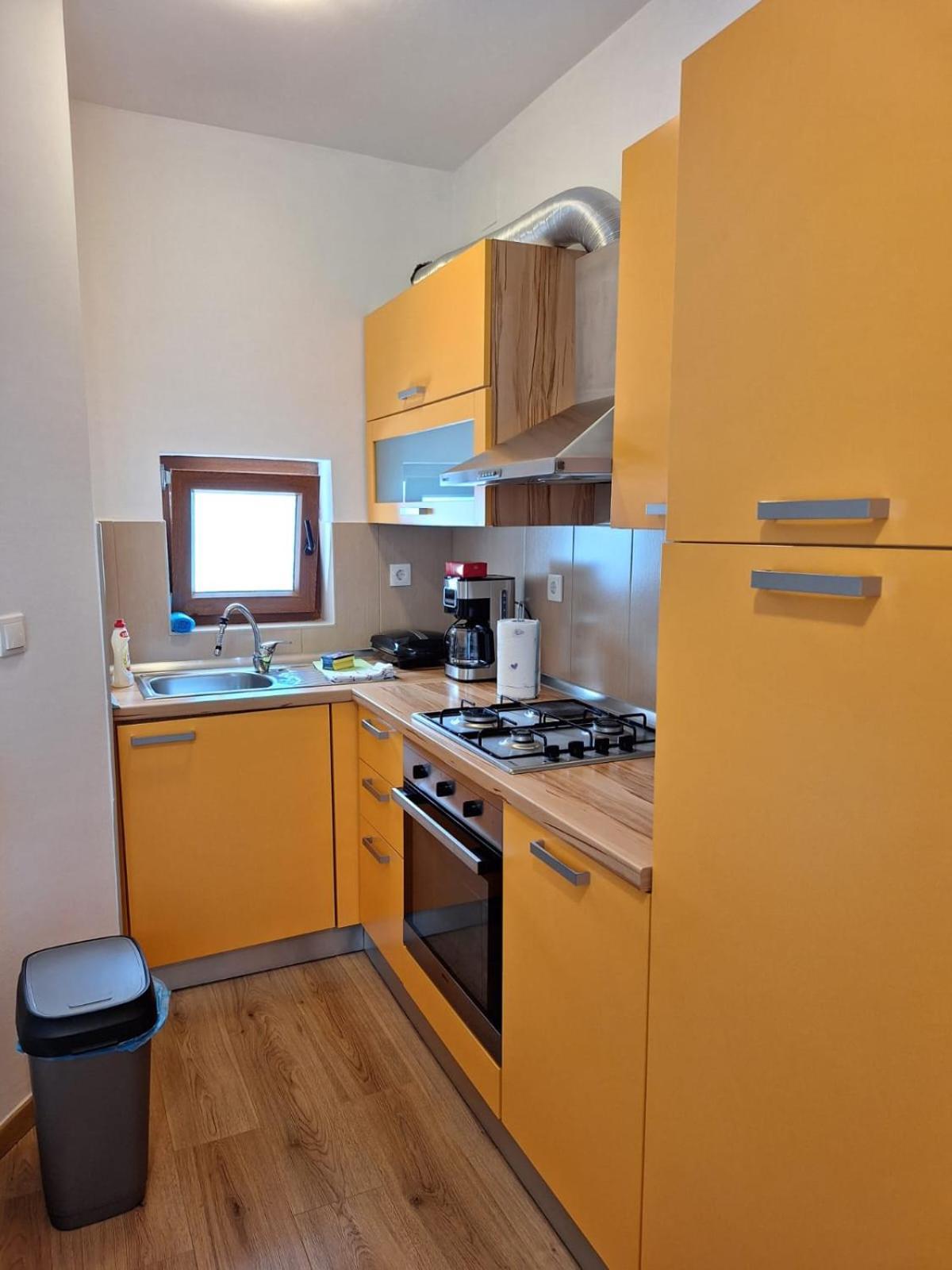 Apartman Paola Lägenhet Malinska Exteriör bild